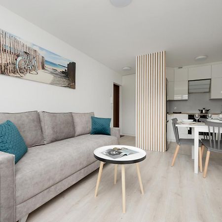 Elegant Apartment In The Centre Of Gdynia By Noclegi Renters Exterior photo